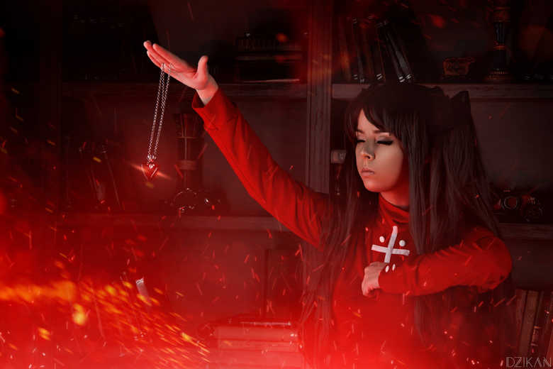 fate_stay_night_rin_tohsaka_cosplay_by_disharmonica_d9zcjf39ad64.jpg