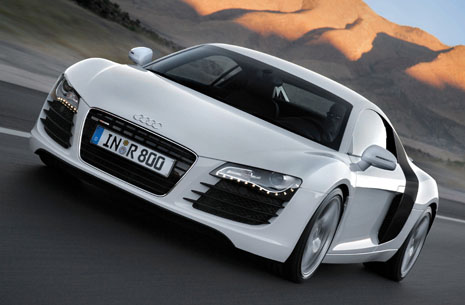audir8.jpg