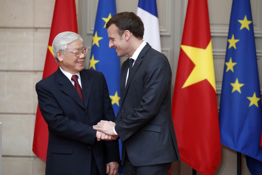 La France signe pour plusieurs milliards d'euros de contrats avec le Vietnam